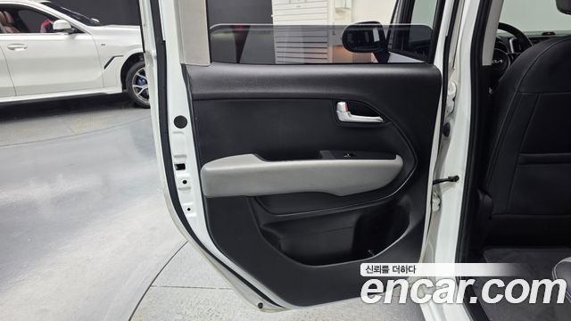Kia RAY 2022 — photo 15
