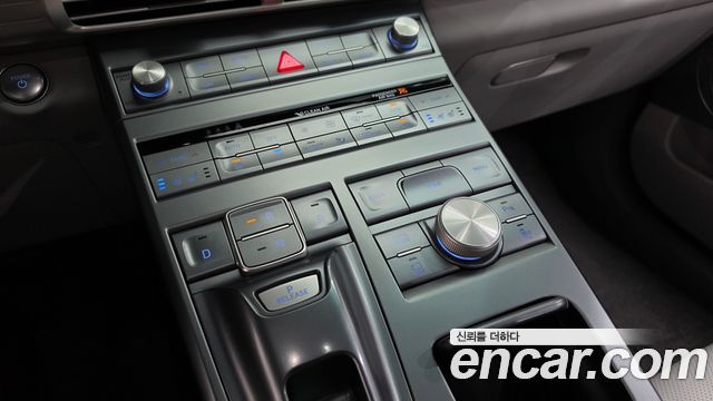 Hyundai Nexo 2023 — photo 12