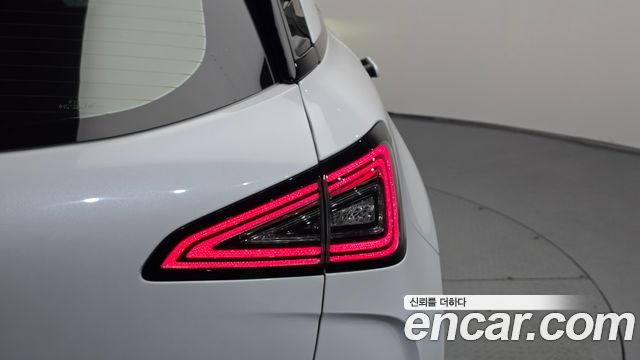 Hyundai Nexo 2023 — photo 9