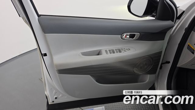 Hyundai Nexo 2023 — photo 14