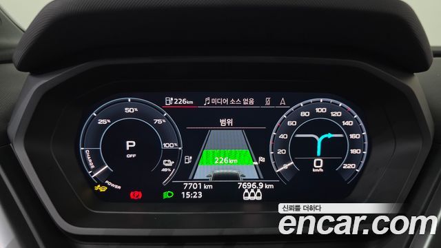 Audi Q4 e-tron 2026 — photo 11