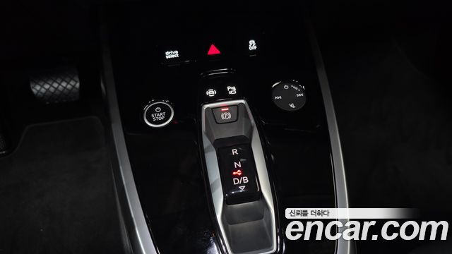 Audi Q4 e-tron 2026 — photo 12