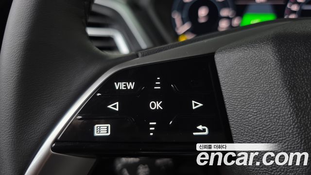 Audi Q4 e-tron 2026 — photo 22