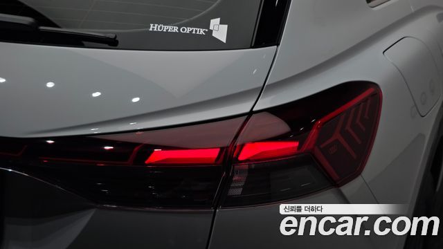 Audi Q4 e-tron 2026 — photo 9