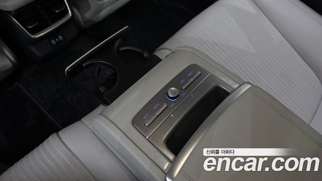 Hyundai Grandeur 2023 — photo 27