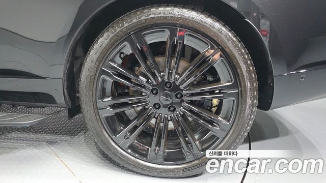Land Rover Range Rover 2026 — photo 5