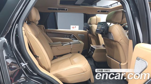 Land Rover Range Rover 2026 — photo 12