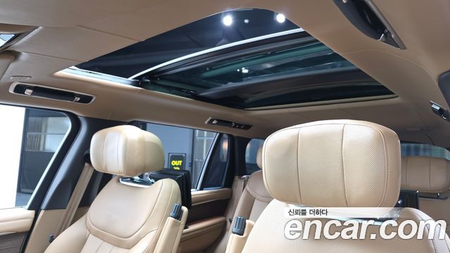 Land Rover Range Rover 2026 — photo 18