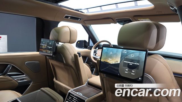 Land Rover Range Rover 2026 — photo 19