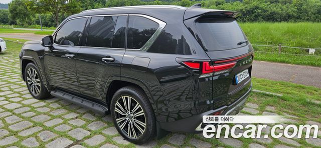 Lexus LX 2026 — photo 4