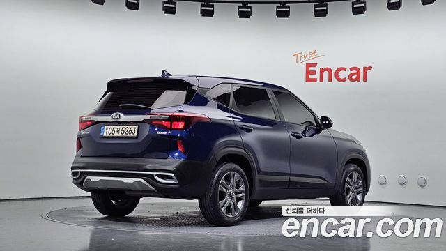 Kia Seltos 2022 — photo 2