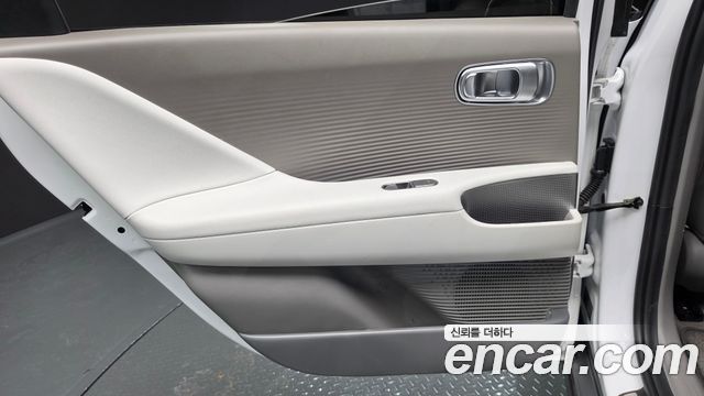 Hyundai Ioniq6 2023 — photo 15