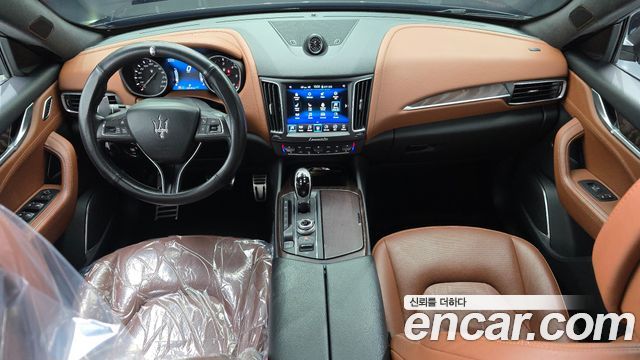 Maserati Levante 2018 — photo 7