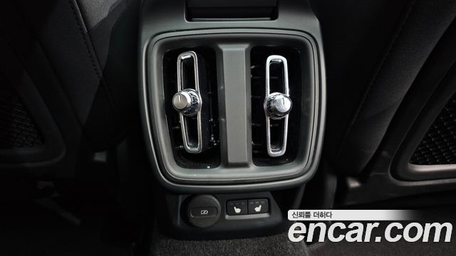 Polestar Polestar 2 2025 — photo 24