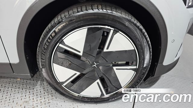 Polestar Polestar 2 2025 — photo 7