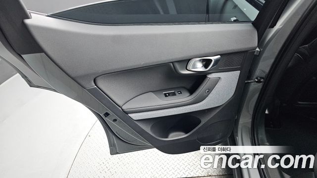 Polestar Polestar 2 2025 — photo 15