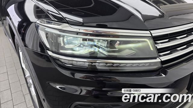 Volkswagen Tiguan 2020 — photo 8