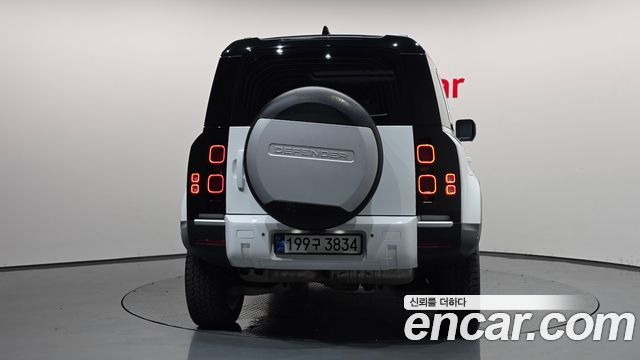 Land Rover Defender 2020 — photo 4
