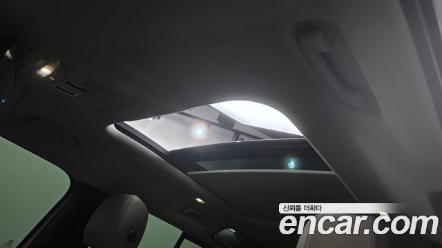 Land Rover Defender 2020 — photo 18