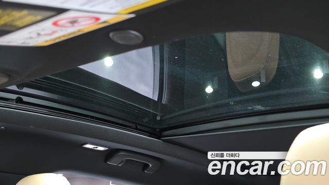 Lincoln Corsair 2021 — photo 18