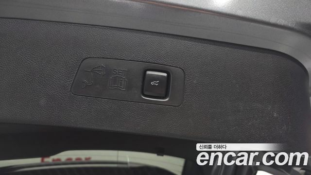 Lincoln Corsair 2021 — photo 20