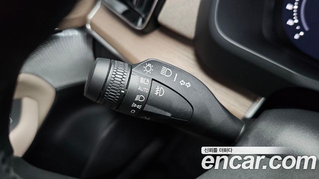 Volvo XC90 2026 — photo 30