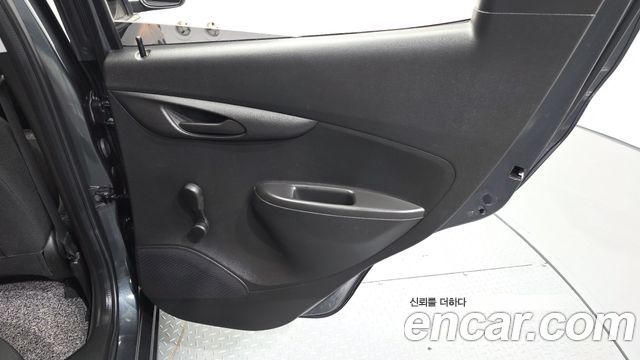 Chevrolet Korea Spark 2019 — photo 15