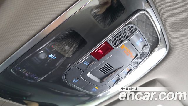 Genesis GV80 2022 — photo 21
