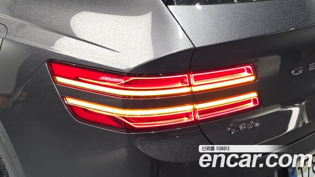 Genesis GV80 2022 — photo 9