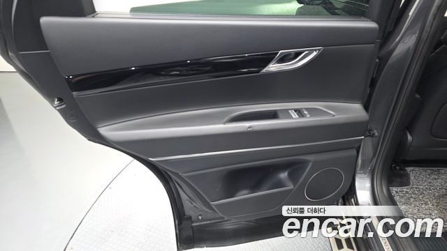 Genesis GV80 2022 — photo 15