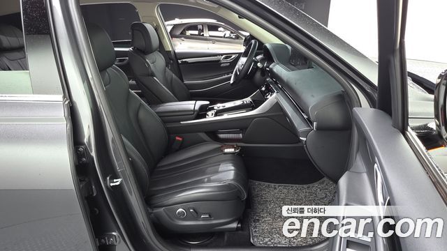 Genesis GV80 2022 — photo 16