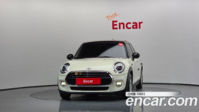 Mini Cooper 2019 — photo 3