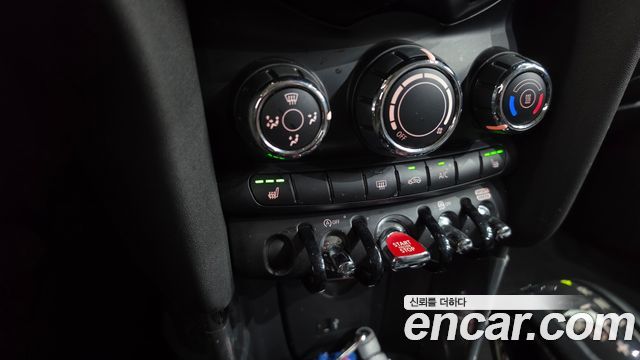 Mini Cooper 2019 — photo 6