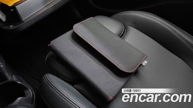 Mini Cooper 2019 — photo 22