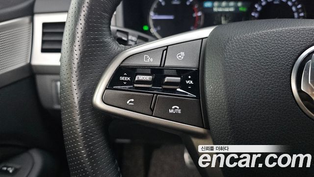 KG Mobility Rexton 2019 — photo 23