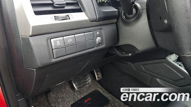 KG Mobility Rexton 2019 — photo 27