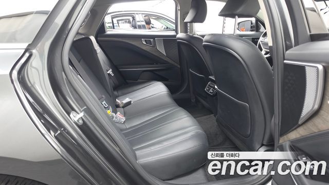 Kia K8 2022 — photo 18