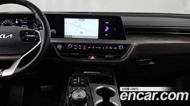 Kia K8 2022 — photo 20