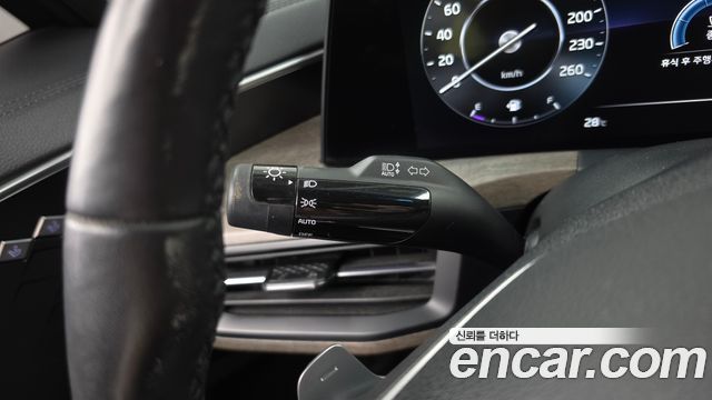 Kia K8 2022 — photo 28