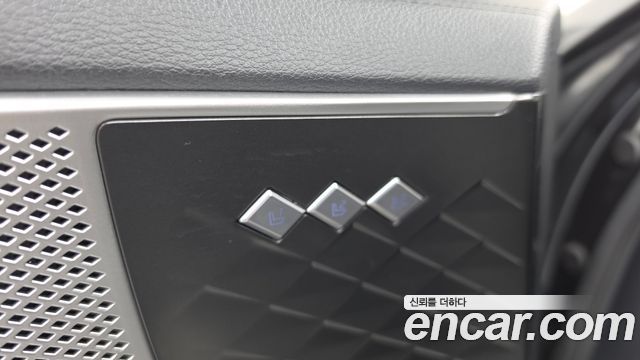 Kia K8 2022 — photo 29