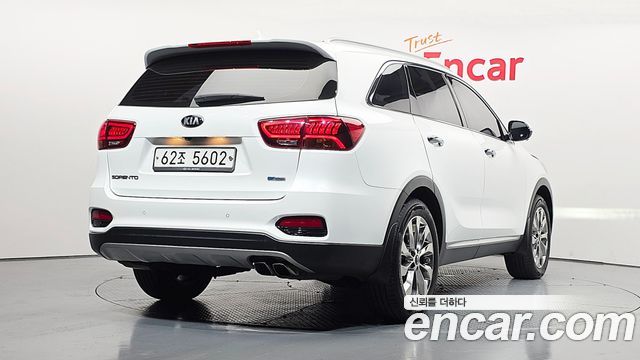 Kia Sorento 2019 — photo 2