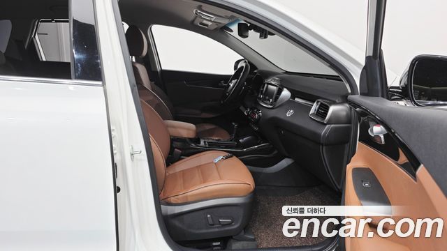 Kia Sorento 2019 — photo 13
