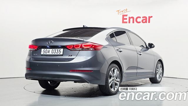 Hyundai AVANTE 2017 — photo 2