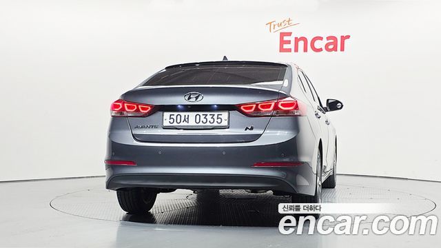 Hyundai AVANTE 2017 — photo 4
