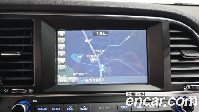 Hyundai AVANTE 2017 — photo 29