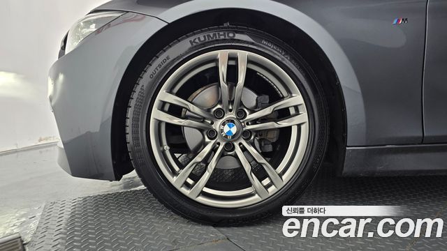 BMW 3-Series 2018 — photo 5