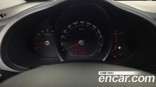 Kia Sportage 2011 — photo 8
