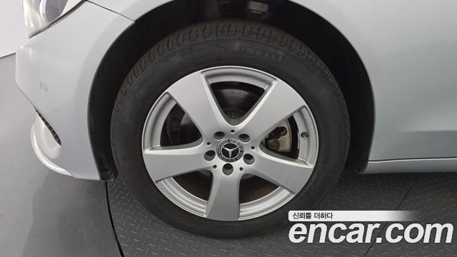 Mercedes-Benz C-Class 2017 — photo 5