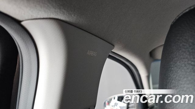Kia K3 2022 — photo 31