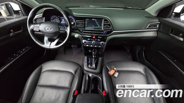 Hyundai AVANTE 2019 — photo 7